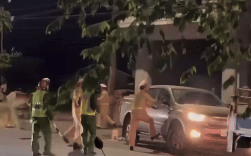 Vụ cảnh sát đập kính ô tô khống chế tài xế có nồng độ cồn: Khởi tố tài xế vi phạm