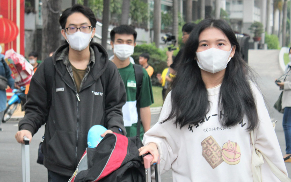 Lịch năm 2024 trùng lịch năm 1996 có lạ không?- Ảnh 3. Nhiều trường đại học công bố lịch nghỉ Tết, có trường cho nghỉ hơn 1 tháng