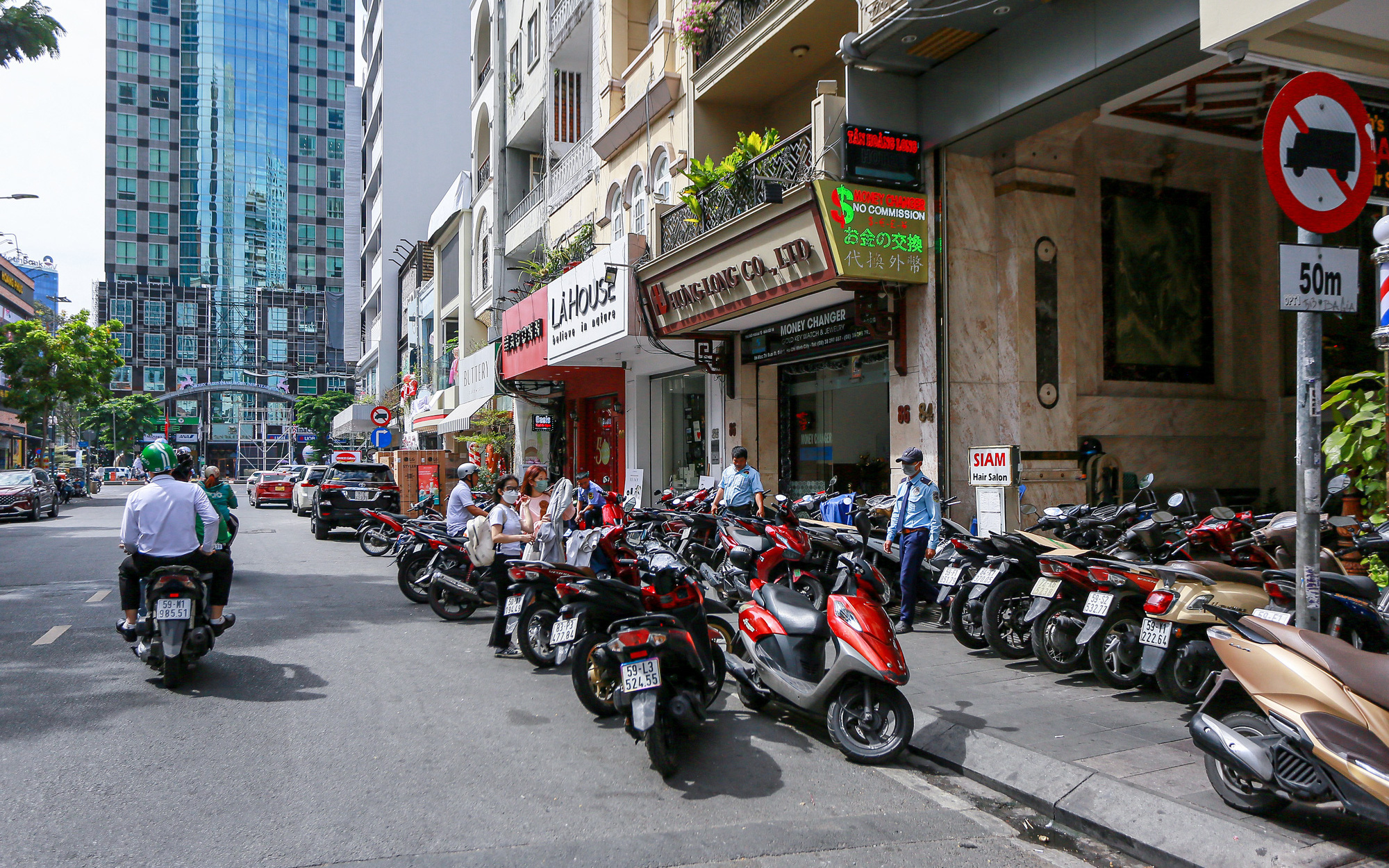 Quận 1 
