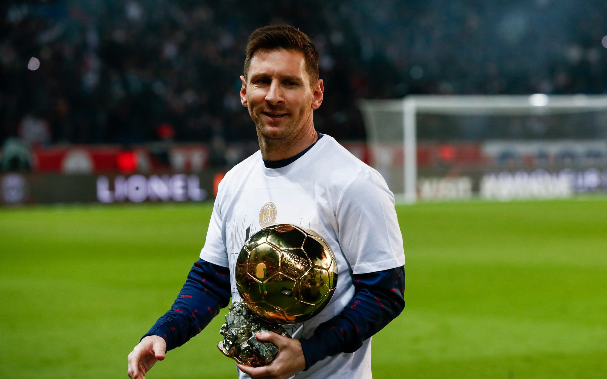Rộng mở đường đua Quả bóng vàng- Ảnh 4. PSG bị điều tra khả năng hối lộ để giúp Messi giành Quả bóng vàng