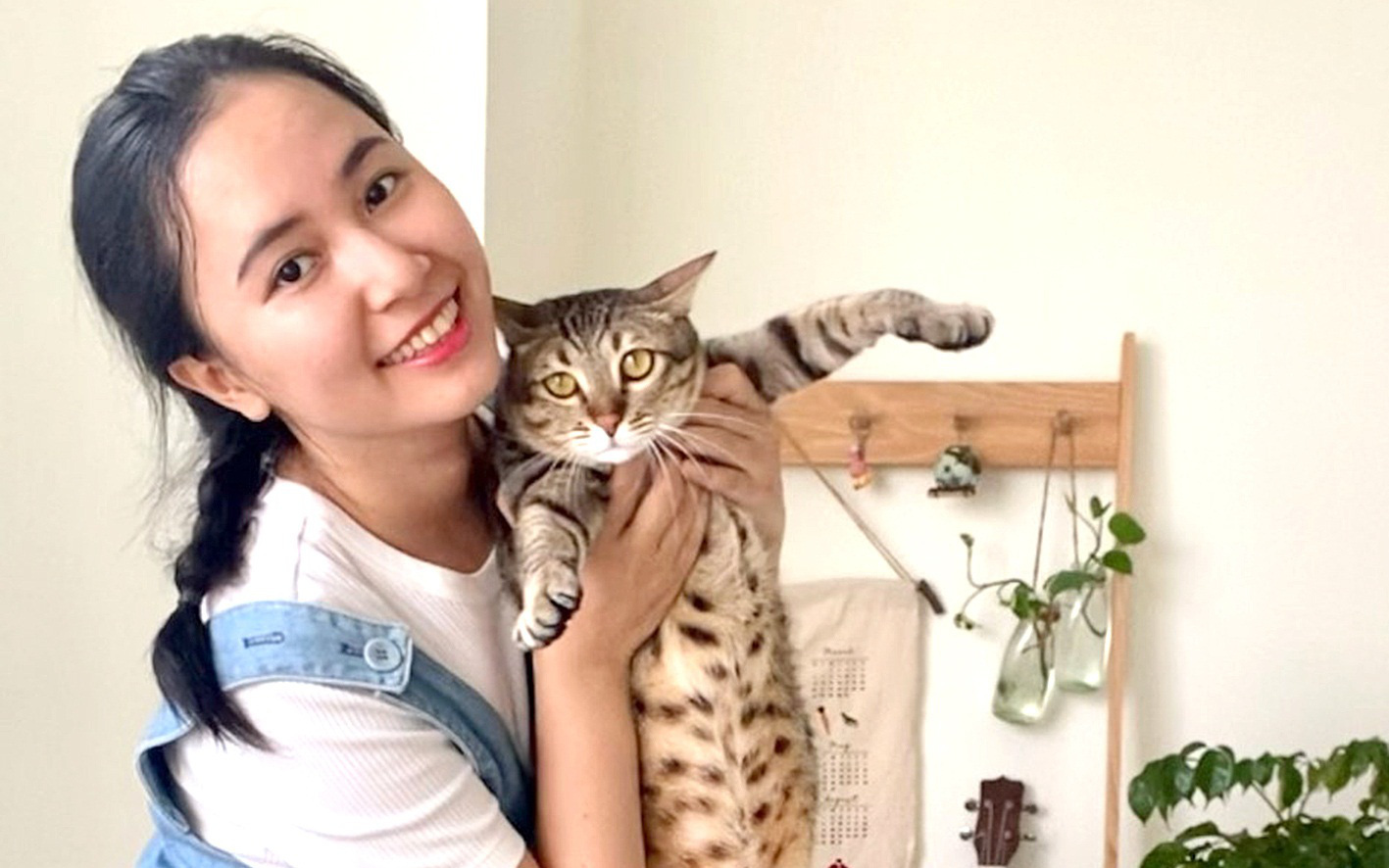 Ngộ nghĩnh, nghĩa tình thú cưng - Kỳ 3: Cô chó đang bị cạo lông được cứu mạng- Ảnh 5. Ngộ nghĩnh, nghĩa tình thú cưng - Kỳ 2: Ngôi sao mèo hoang Mỹ Diệu, Cá, Cua