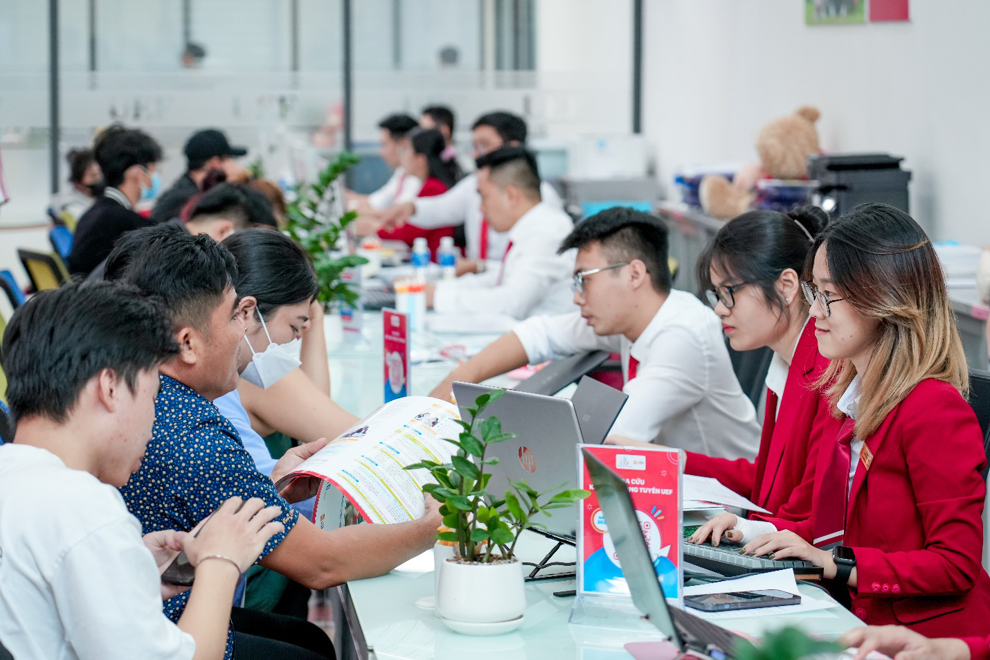Từ 15-1, trường đại học nhận hồ sơ xét tuyển học bạ- Ảnh 2. Từ 15-1, trường đại học nhận hồ sơ xét tuyển học bạ- Ảnh 2.