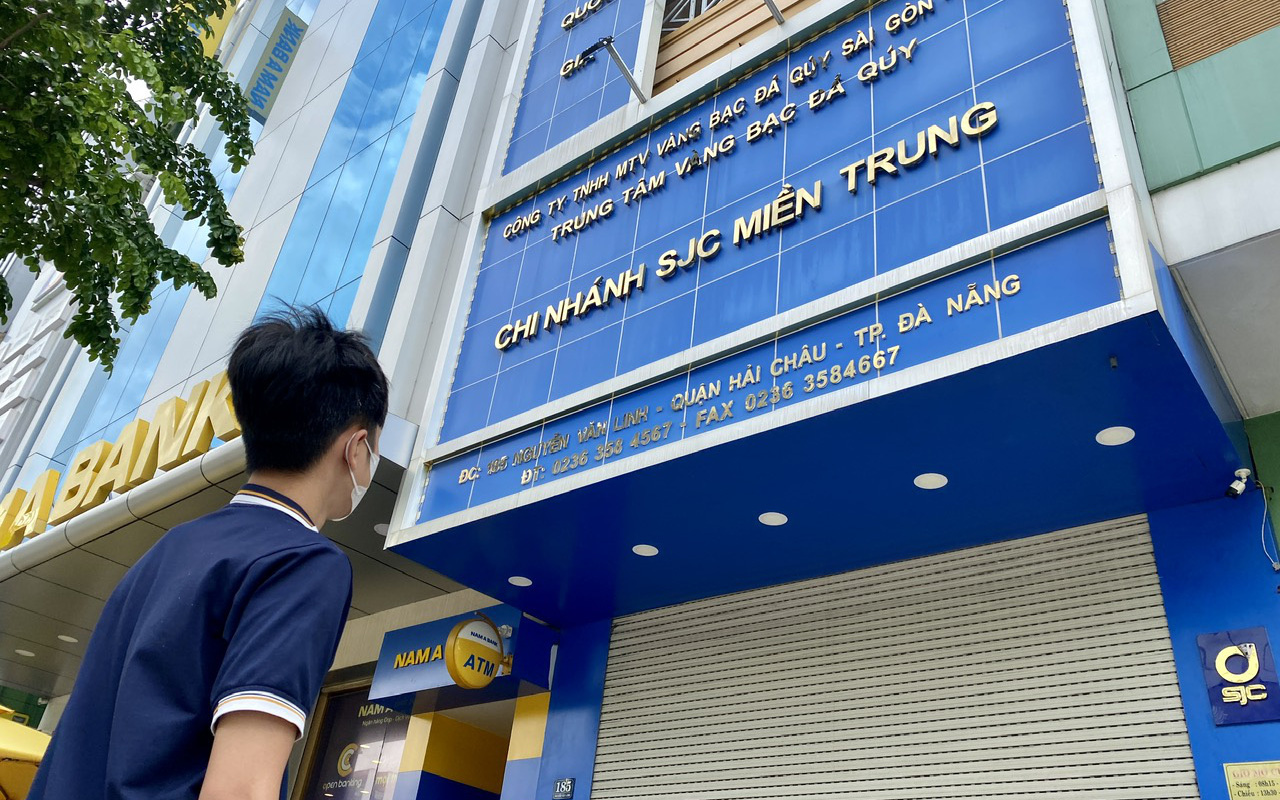 Vàng SJC Đà Nẵng đã mở cửa trở lại sau 3 tuần đóng kín - Ảnh 4.