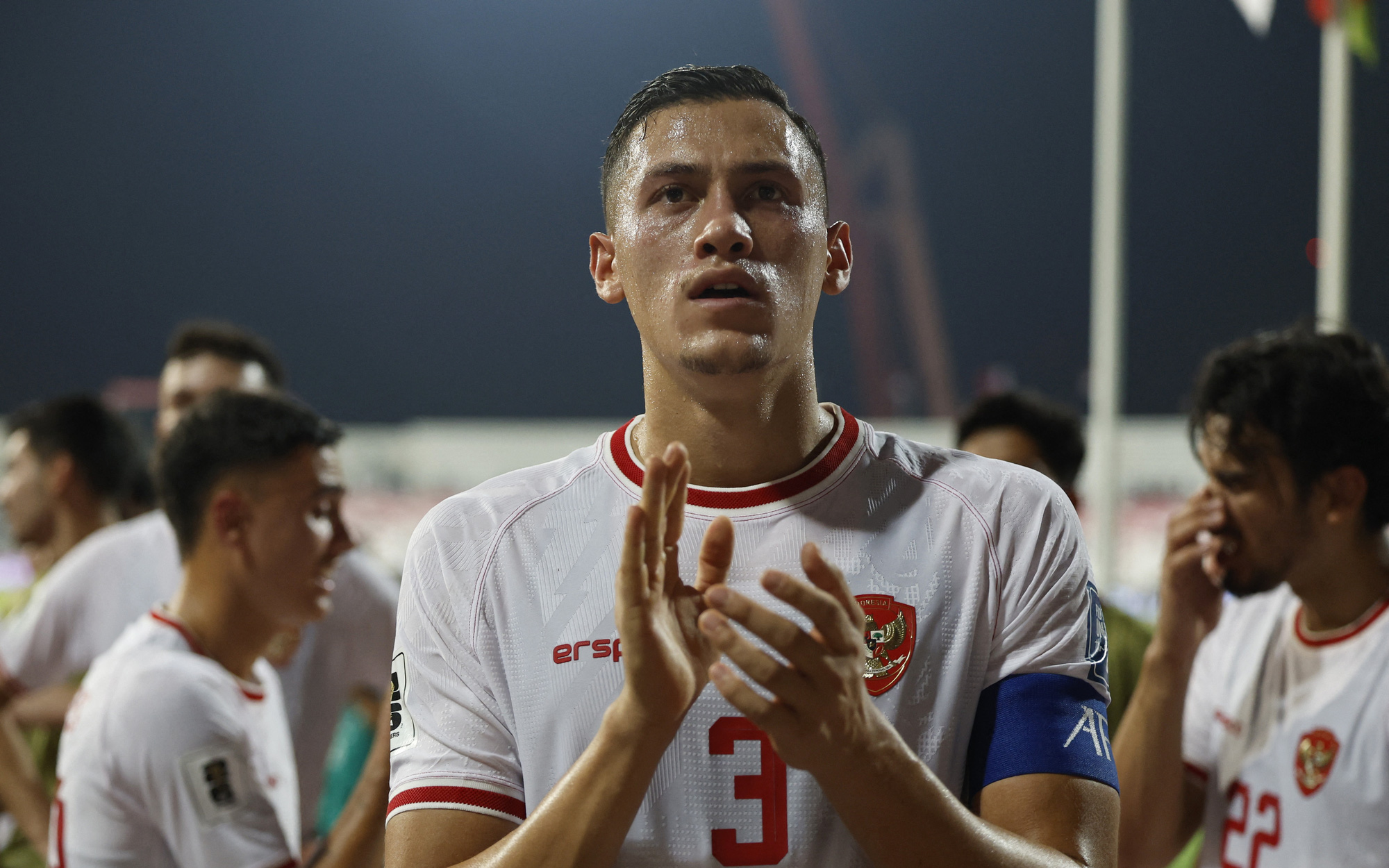 Bị cổ động viên Indonesia khủng bố, Bahrain xin đổi địa điểm thi đấu ở vòng loại World Cup 2026 - Ảnh 3.