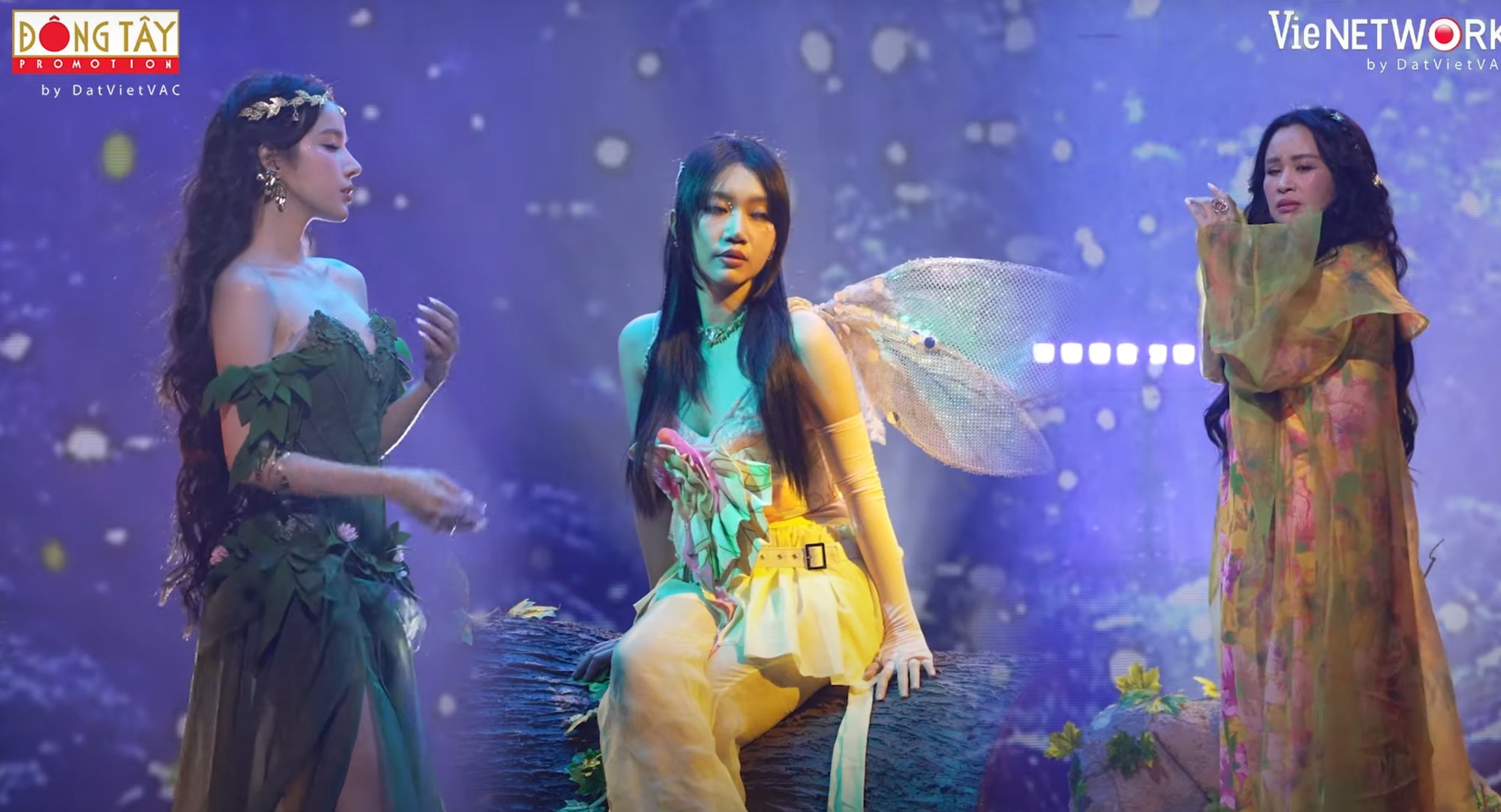 Zpěvačka Thanh Lam už dnes není šílená, stále pláče, i když vyrostla „tak dojemně“ - Foto 1. Ca sĩ Thanh Lam hôm nay hết lồng lộn, là Thanh Hằng  - Ảnh 1.