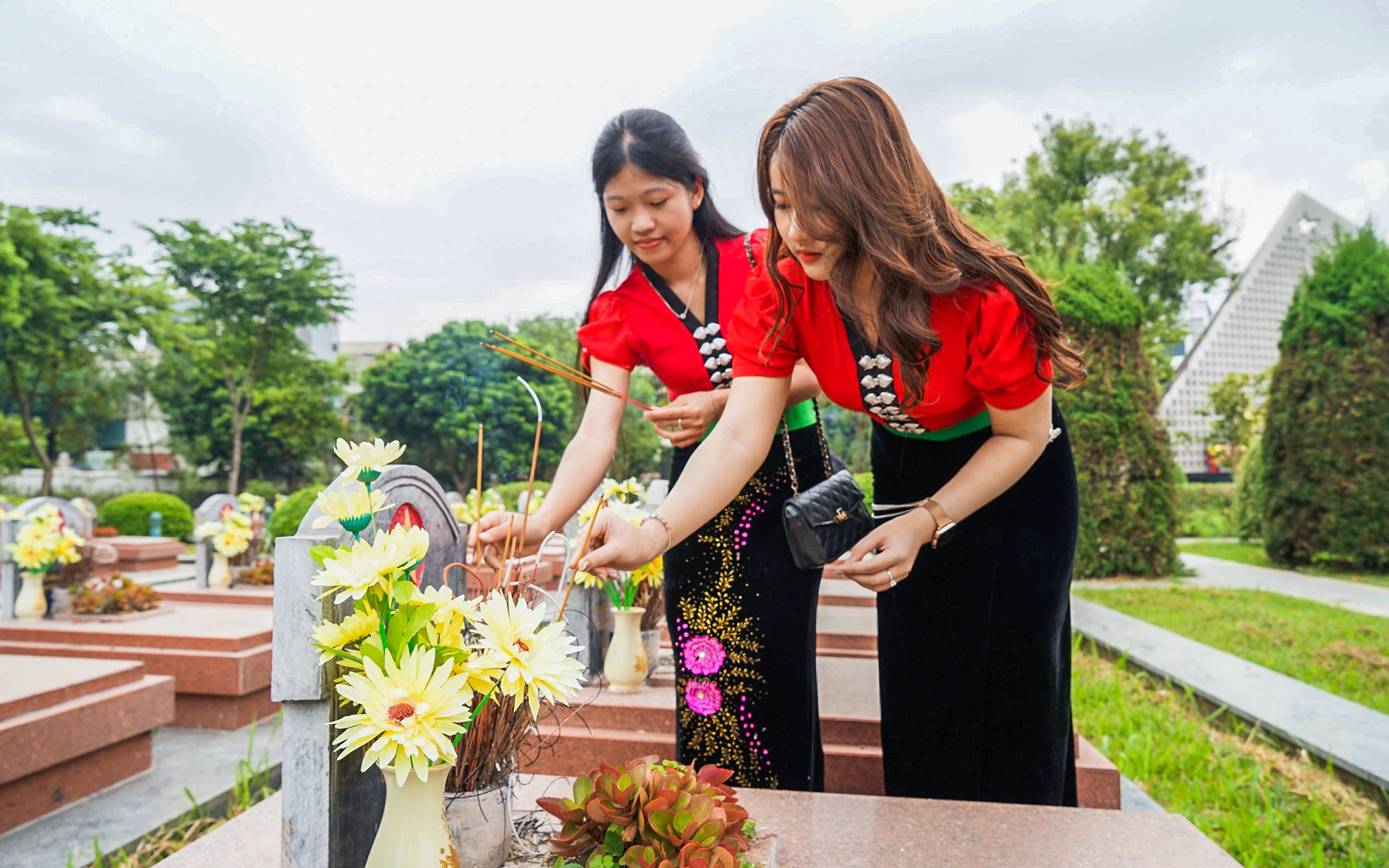 Mời bạn tham gia hội thi Tự hào sử Việt khởi động ngày 17-10 - Ảnh 3.