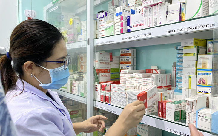 Khi bệnh nhân là khách hàng, nhân viên bệnh viện 'bên trọng bên khinh'? - Ảnh 3.