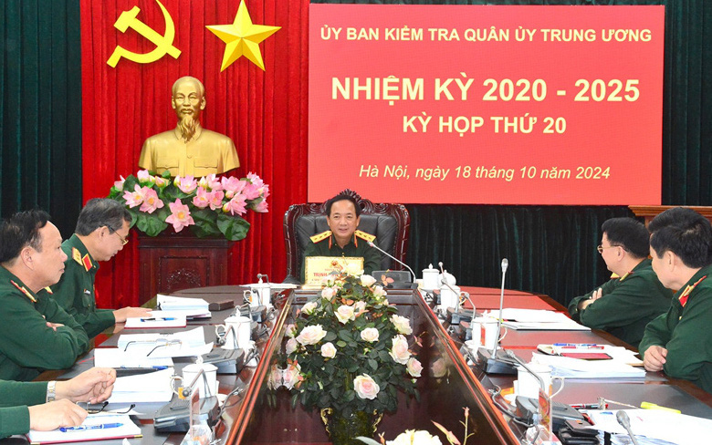 Thường vụ Quân ủy Trung ương xem xét, quyết định kỷ luật 4 tổ chức đảng, 12 cán bộ - Ảnh 2.