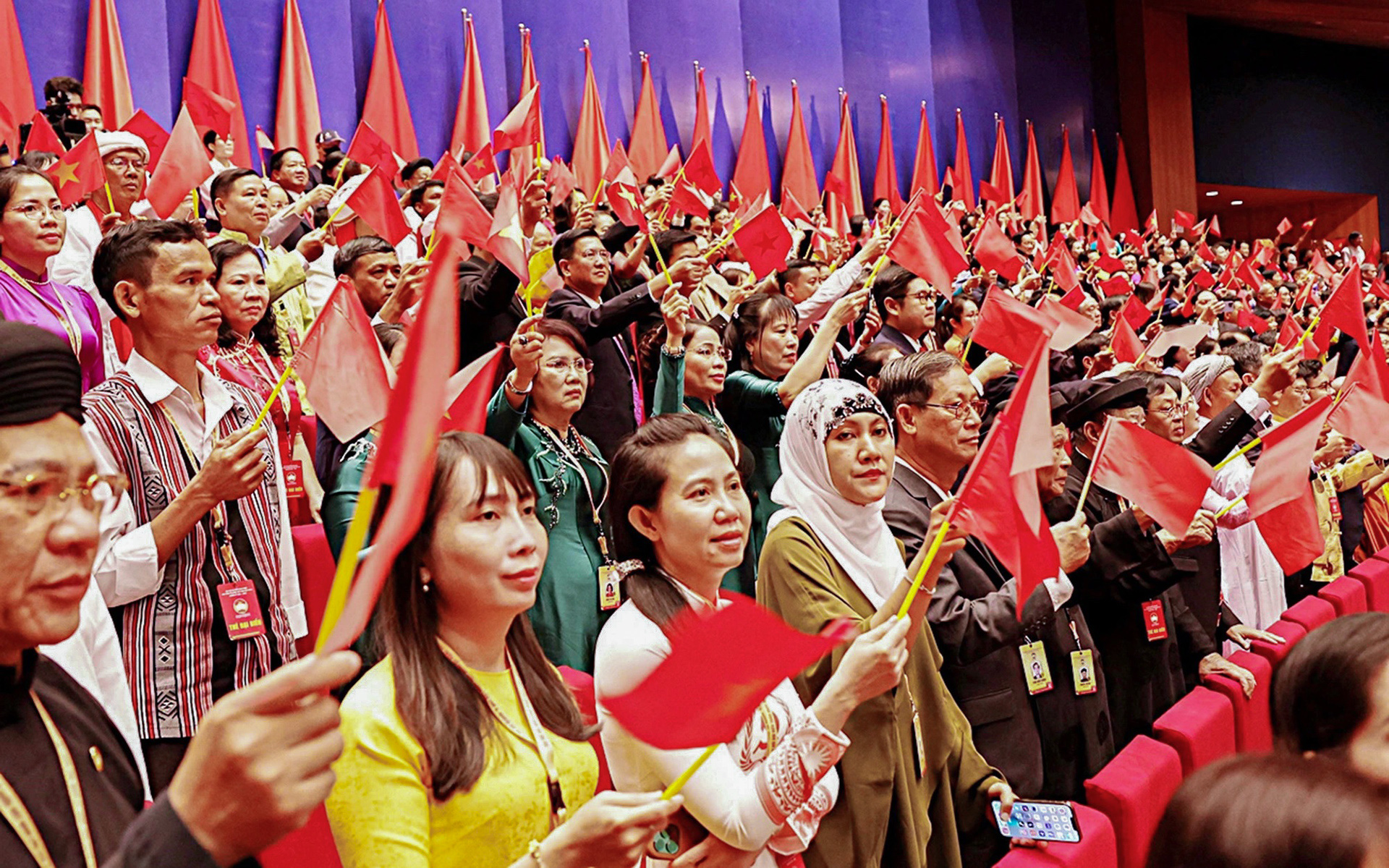 Lãnh đạo TP.HCM dự ngày hội đại đoàn kết dân tộc 2024 - Ảnh 3.