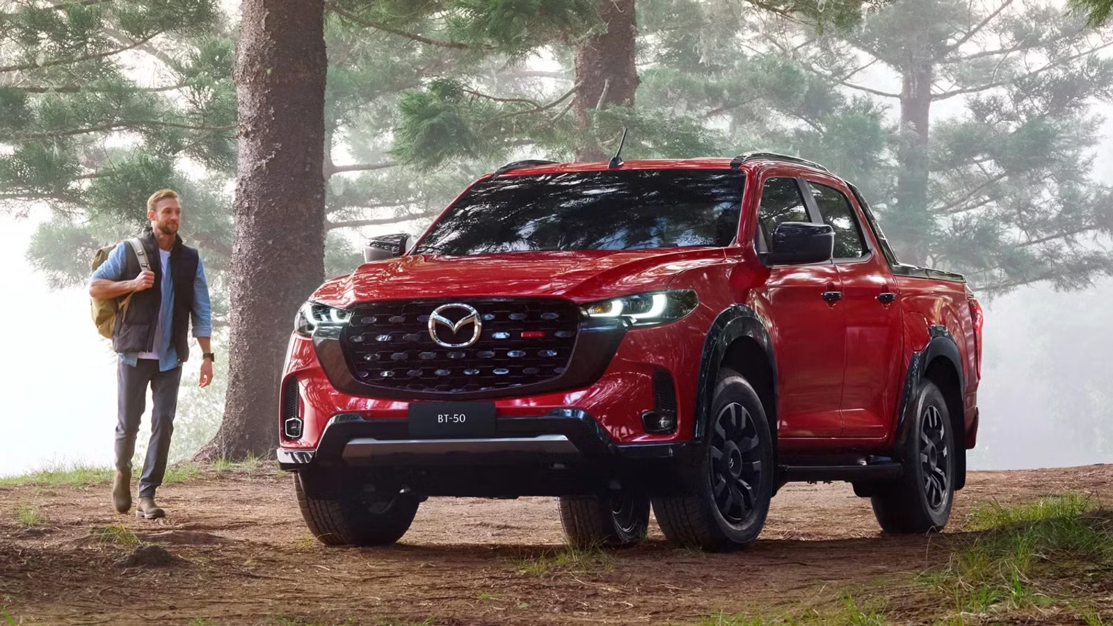 Mazda BT-50 2025 ra mắt: Như CX-5 cắt thùng, chờ tái xuất Việt Nam đấu Ranger - Ảnh 1.