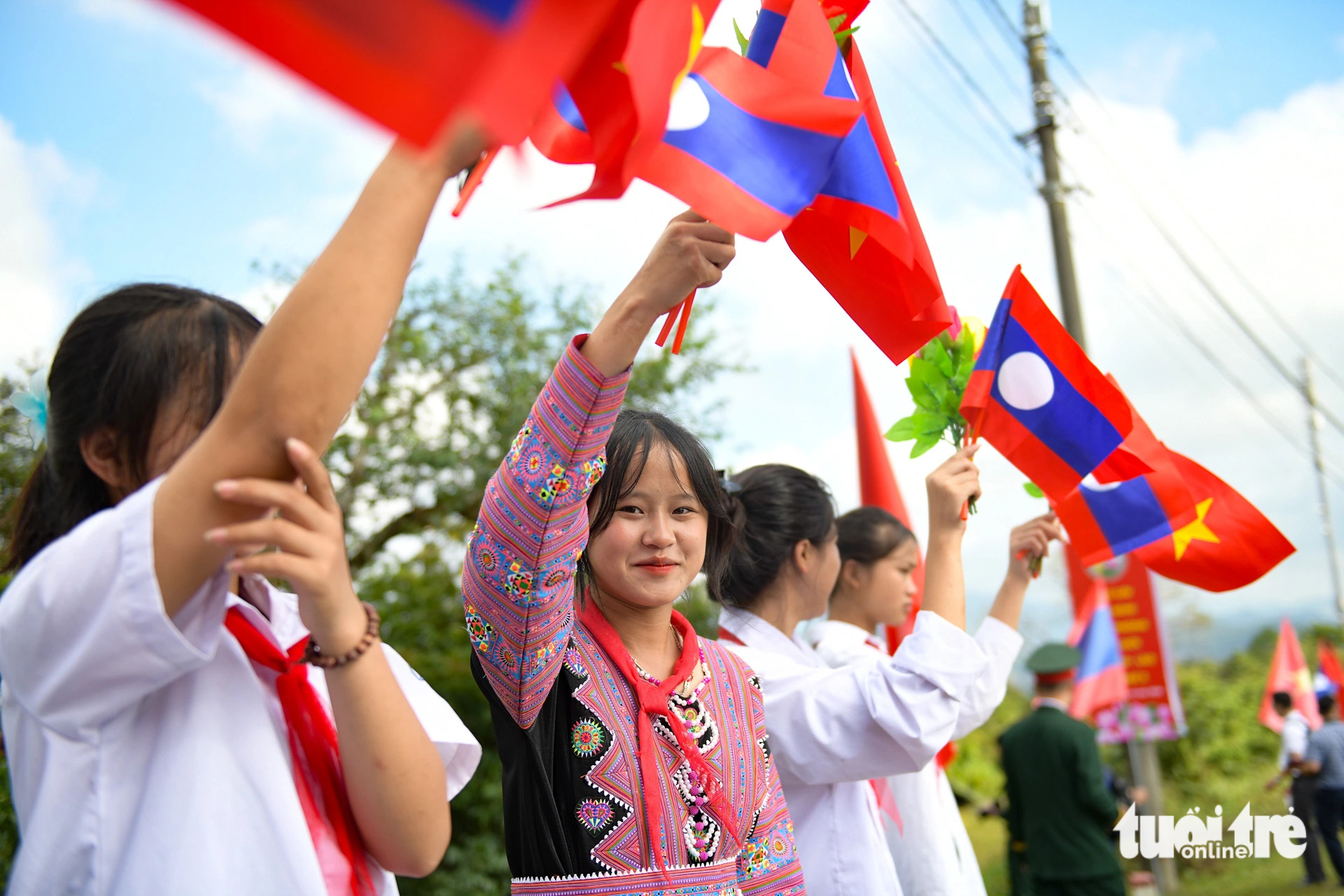 Chính thức diễn ra Giao lưu hữu nghị Quốc phòng biên giới Việt Nam - Lào lần thứ hai - Ảnh 9.