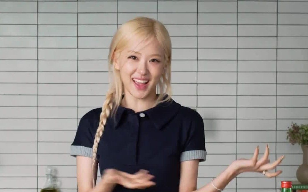 Rosé và Lisa sắp có hoạt động gì mà fan trông ngóng? - Ảnh 4.