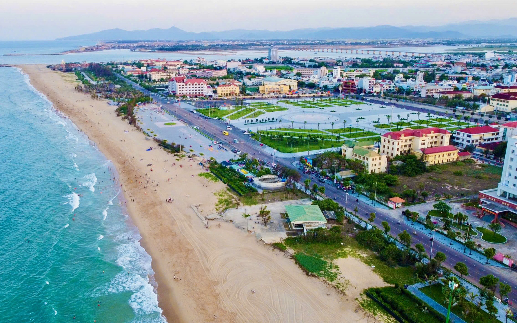 COP29 nóng chuyện tiền nong 'giải nhiệt' cho Trái đất - Ảnh 2.