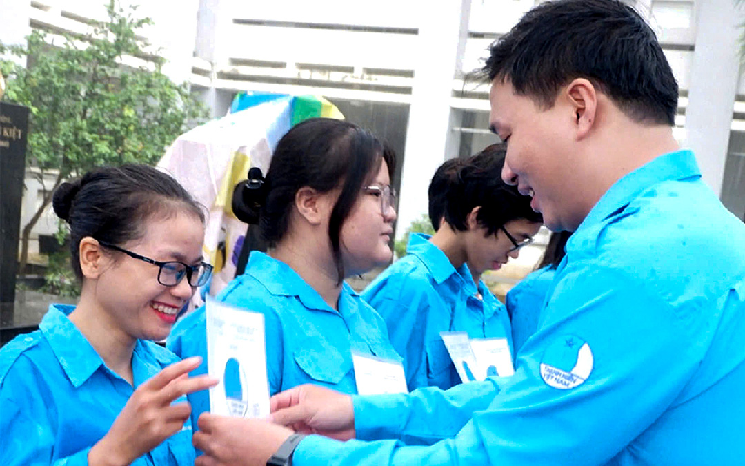 Nối dài vòng tay của Hội - Ảnh 2.
