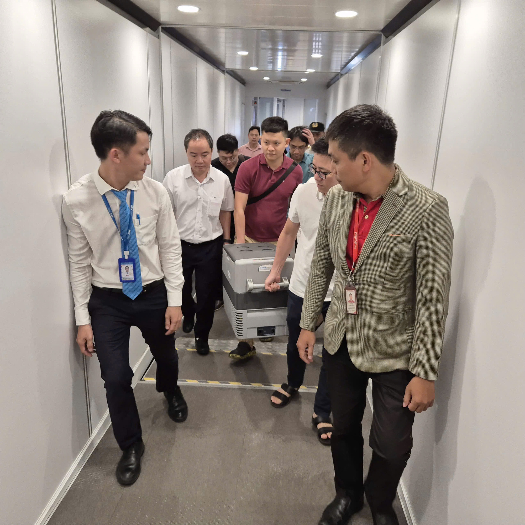 Người đàn ông 36 tuổi hiến tạng sau đột quỵ, 'chuyển giao sự sống' cho 4 người - Ảnh 1.