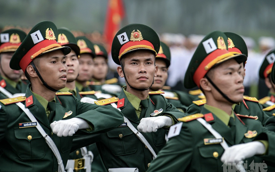 Chiếu phim Bình minh đỏ, Đào, phở và piano kỷ niệm 80 năm Ngày thành lập Quân đội nhân dân Việt Nam - Ảnh 3.