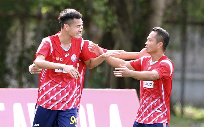 Kết quả lượt 1 VCK giải bóng đá công nhân, viên chức 2024: Tuấn Vinh, Nam Nhóc ghi dấu ấn - Ảnh 5.