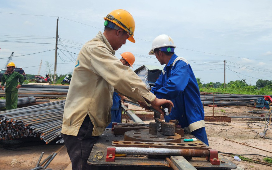9 tháng giải ngân vốn đầu tư công chưa đạt 50%, đề nghị thay thế cán bộ yếu kém - Ảnh 1.