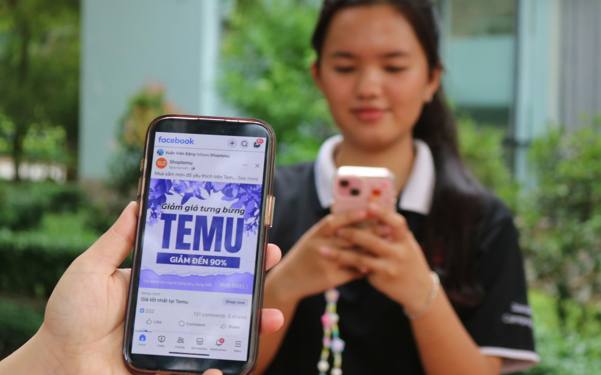 YouTube "bắt tay" Shopee, nhảy vào mảng mua sắm trực tuyến - Ảnh 2.