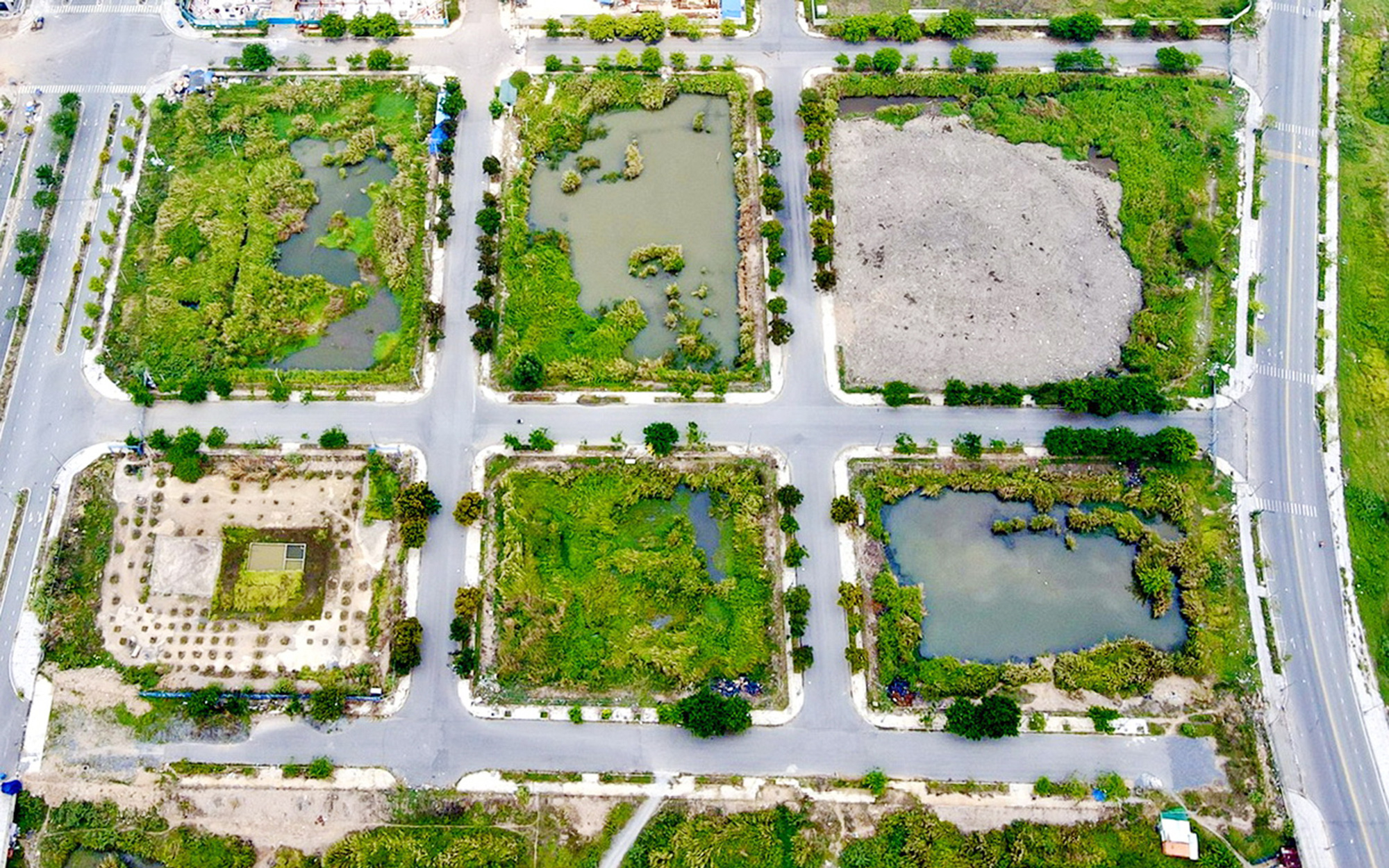 Đấu giá đất ngoại thành Hà Nội: Trả lên 30 tỉ/m² rồi xin rút vì 'sợ quá', Công an vào cuộc - Ảnh 2.