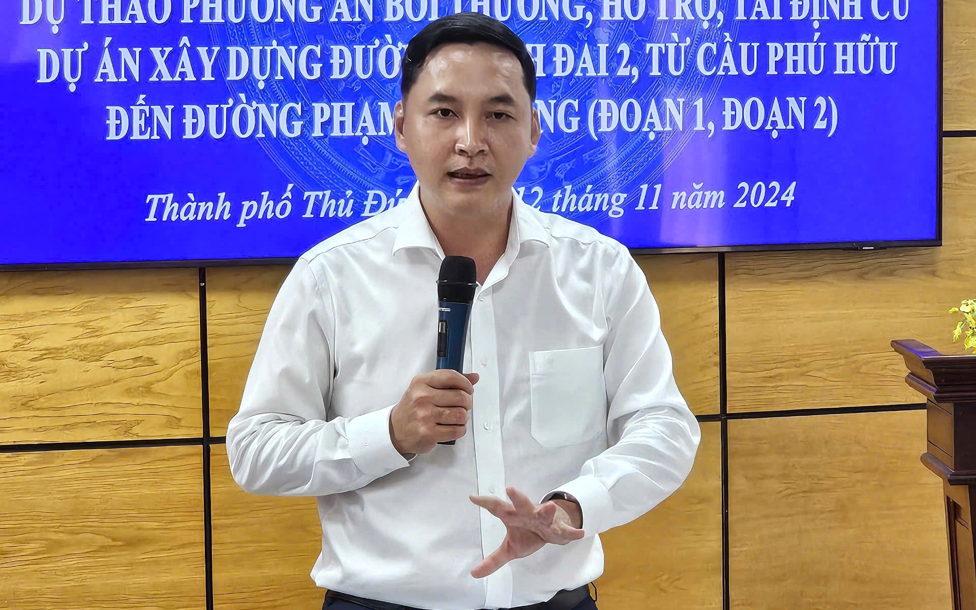 Bắt đầu chi trả bồi thường vành đai 2 TP.HCM, ngày đầu trả gần 500 tỉ đồng - Ảnh 4.