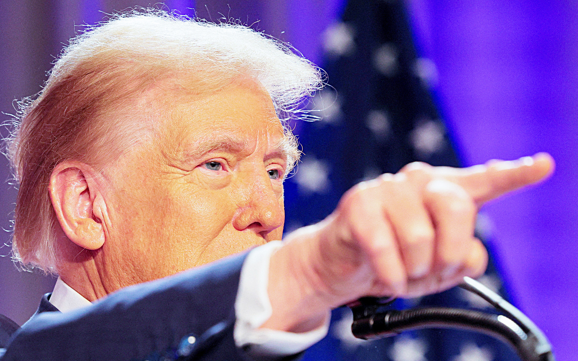 Ông Trump chọn cựu trùm đấu vật làm bộ trưởng giáo dục - Ảnh 3.