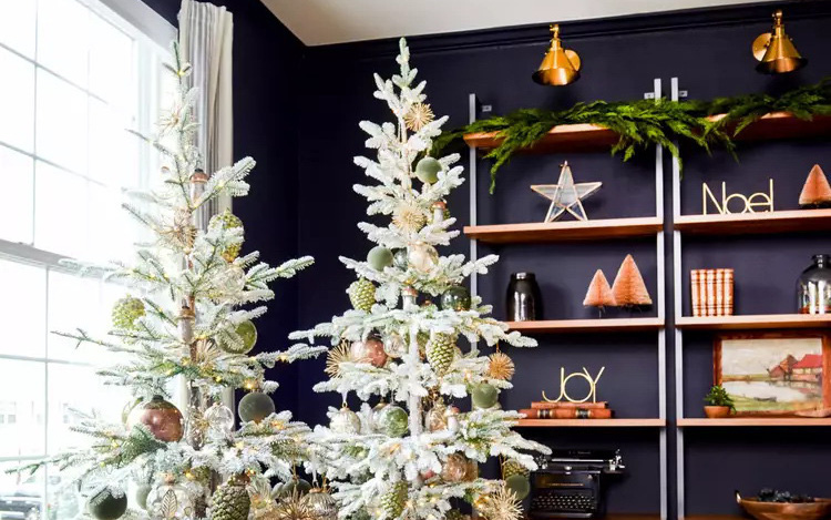 10 ý tưởng dễ dàng để trang trí cây thông Noel để bàn - Ảnh 13.