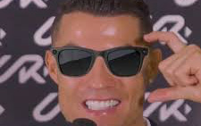 Ronaldo sẽ 'bùng nổ' kênh YouTube riêng với khách mời đặc biệt - Ảnh 4.