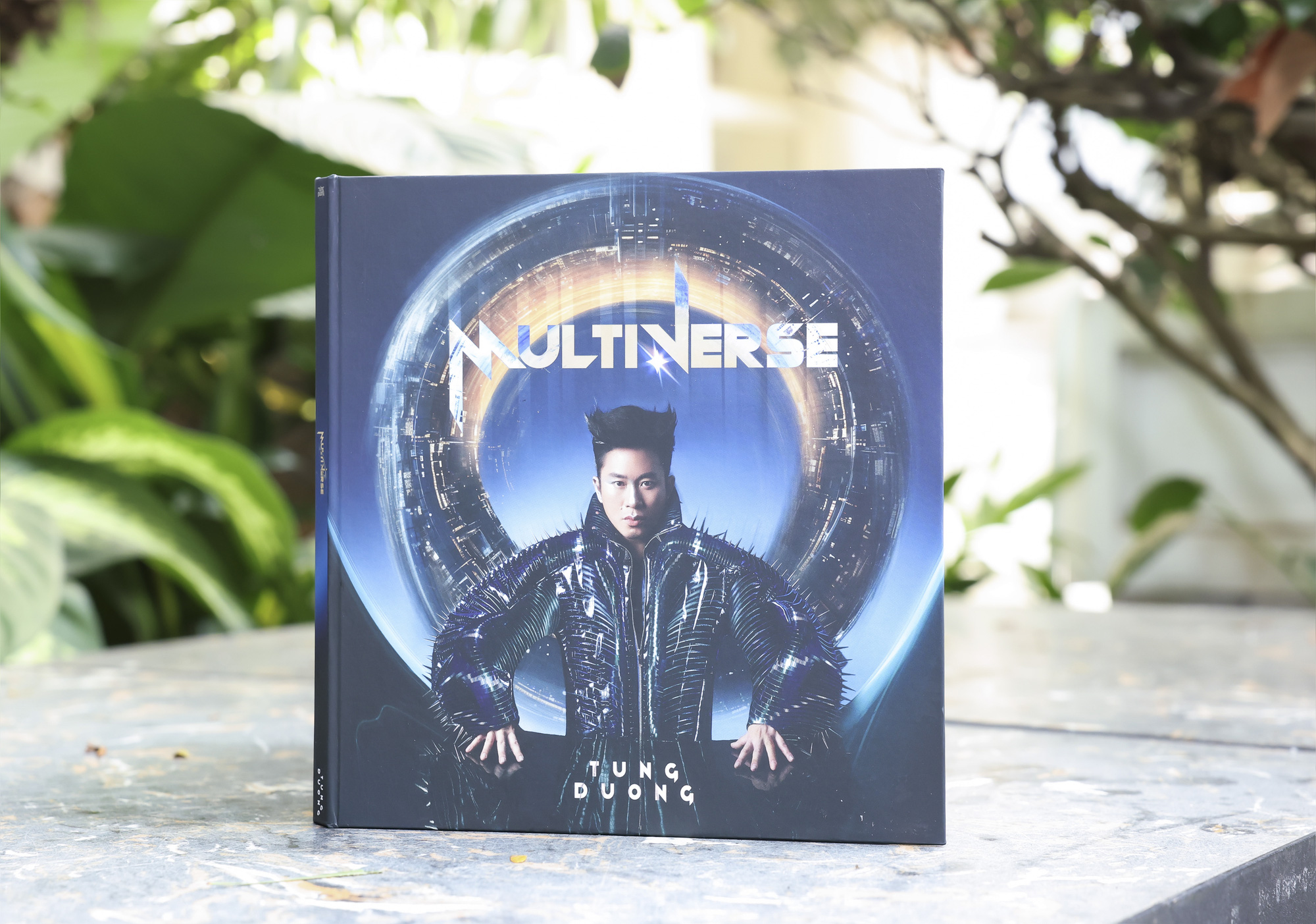 Tùng Dương ‘vô địch’ ở làng nhạc phía Bắc  - Ảnh 5.