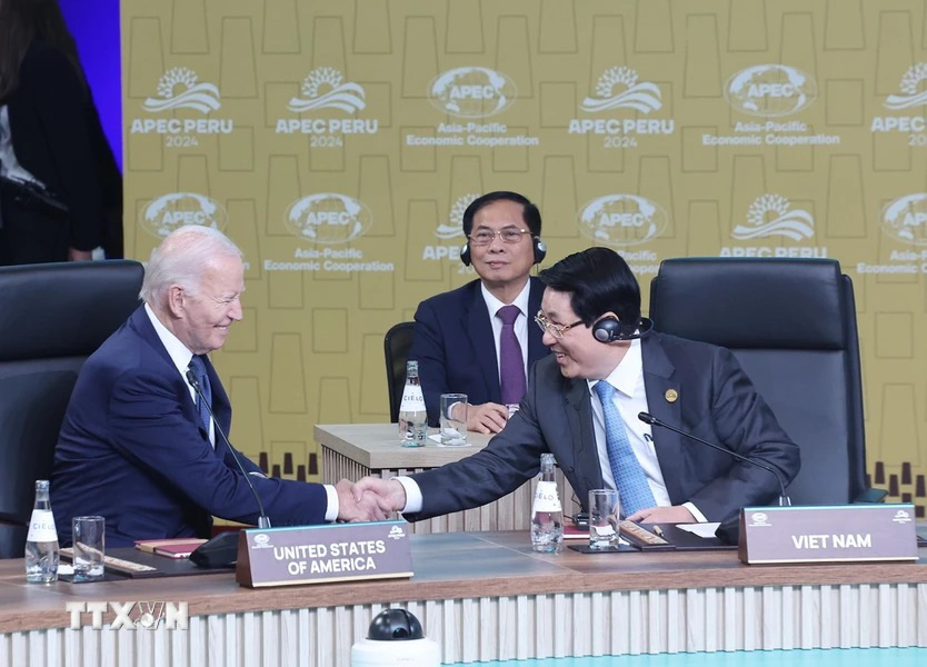 Presidente Luong Cuong: O Vietnã está pronto para cooperar com economias dentro e fora da APEC - Foto 2. Chủ tịch nước Lương Cường: Việt Nam sẵn sàng hợp tác với các nền kinh tế trong và ngoài APEC - Ảnh 2.