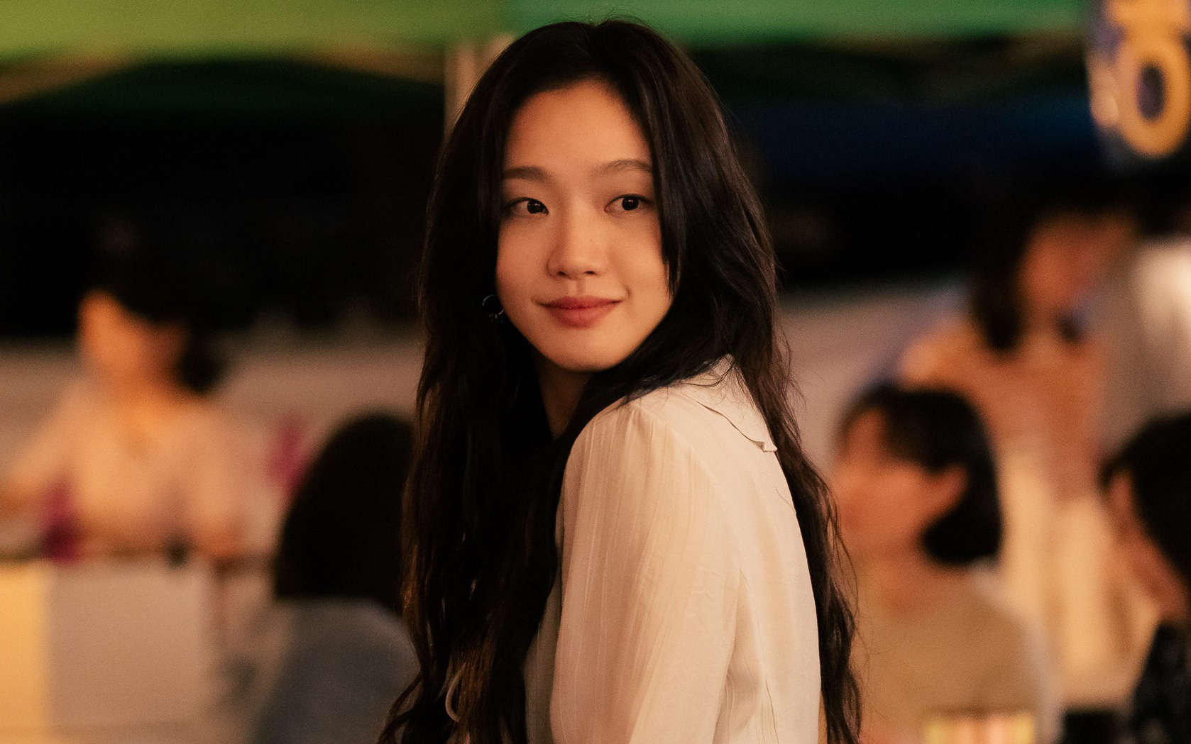 Kim Go Eun nhận giải Nữ diễn viên chính xuất sắc nhất tại Rồng Xanh 2024 - Ảnh 6.