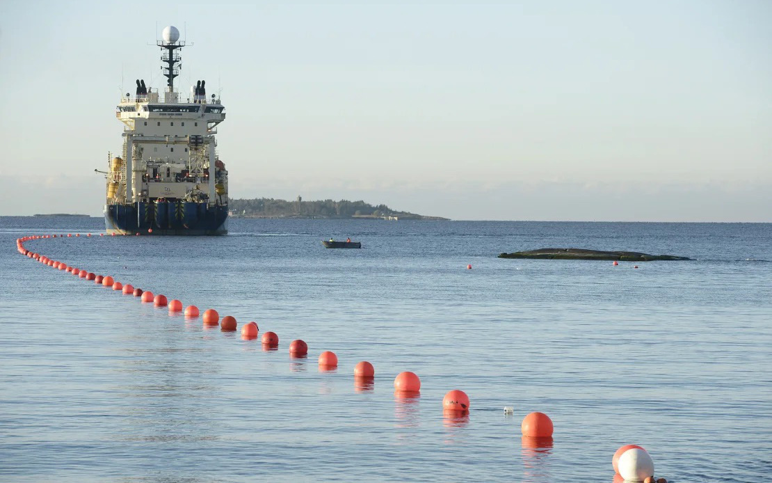 Tàu Trung Quốc bị nghi làm đứt cáp Biển Baltic, Bắc Kinh lên tiếng - Ảnh 2.