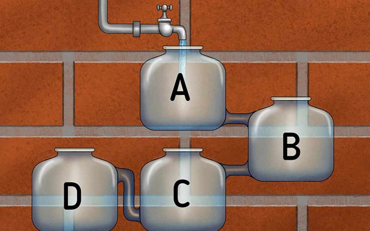 Xe nào đầy bình xăng trước? - Ảnh 3.