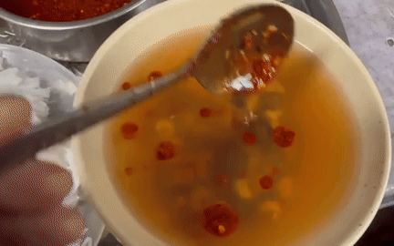 Ăn bánh bèo chén, bánh canh hẹ… mà lòng nhớ về Phú Yên  - Ảnh 5.