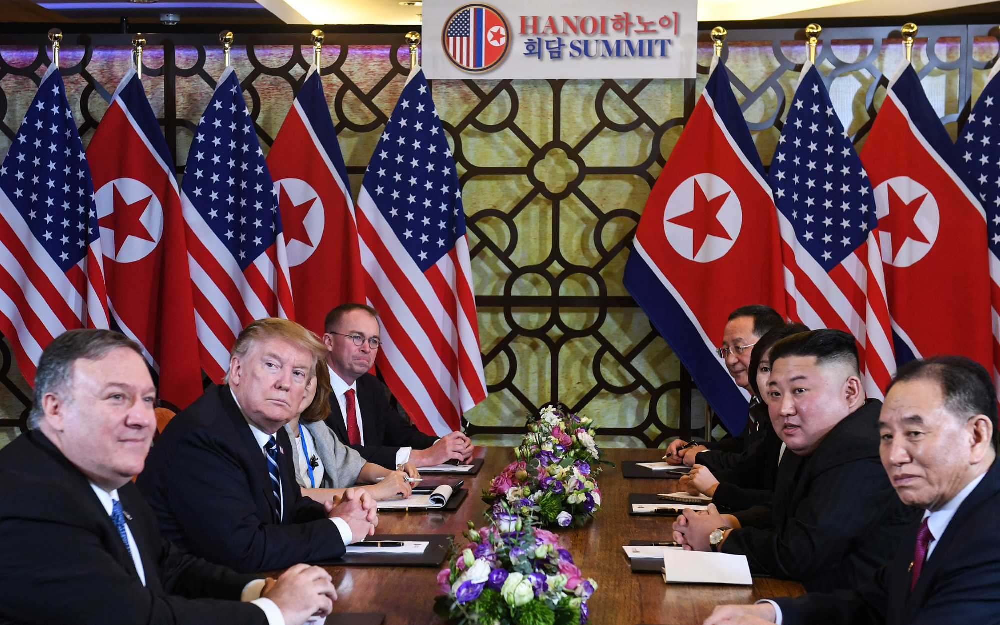 Hàng loạt ứng viên nội các của ông Trump bị đe dọa đánh bom hoặc quấy rối - Ảnh 2.