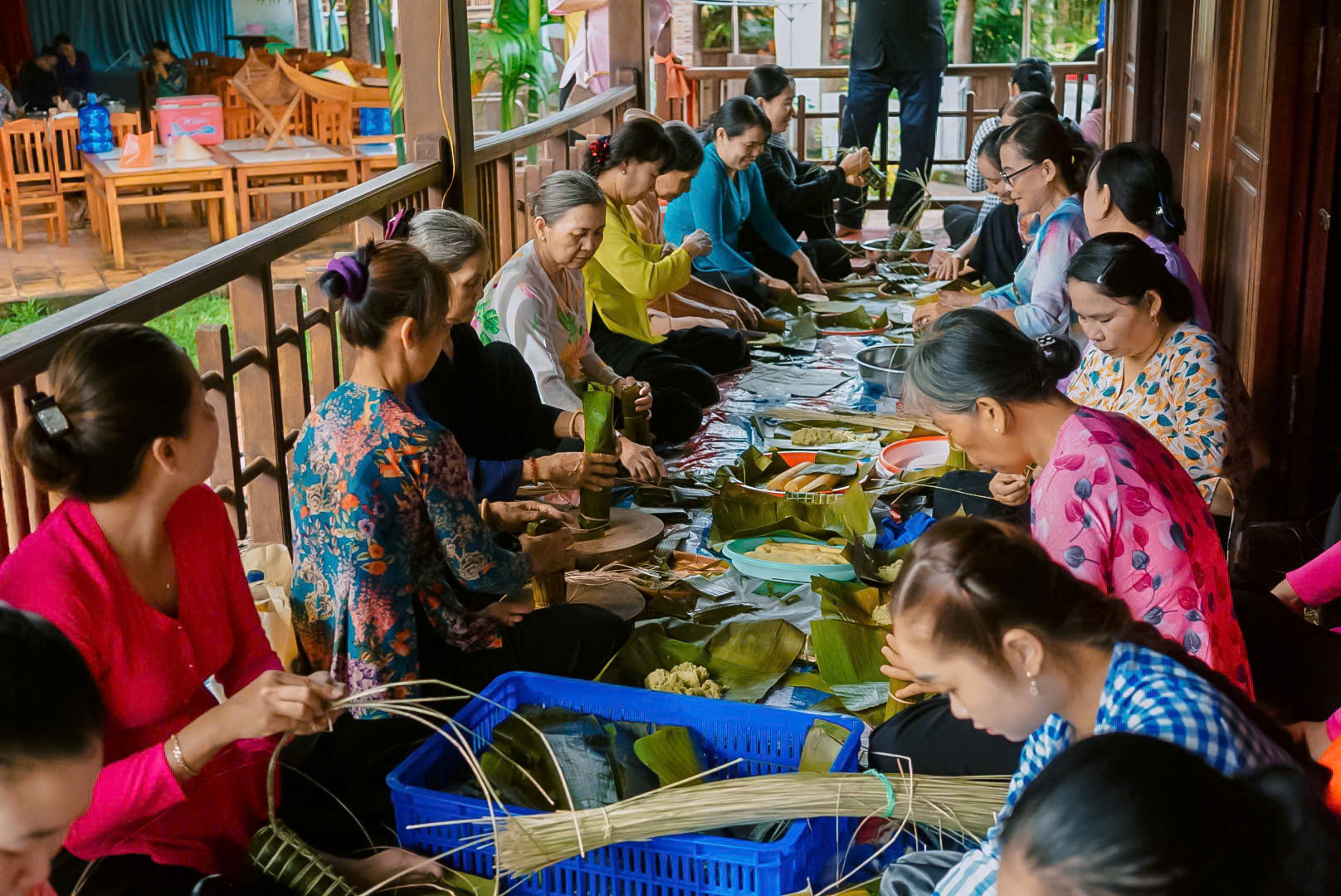 Thi trạng nguyên, gói bánh mừng lễ giỗ cụ Nguyễn Sinh Sắc   - Ảnh 1.