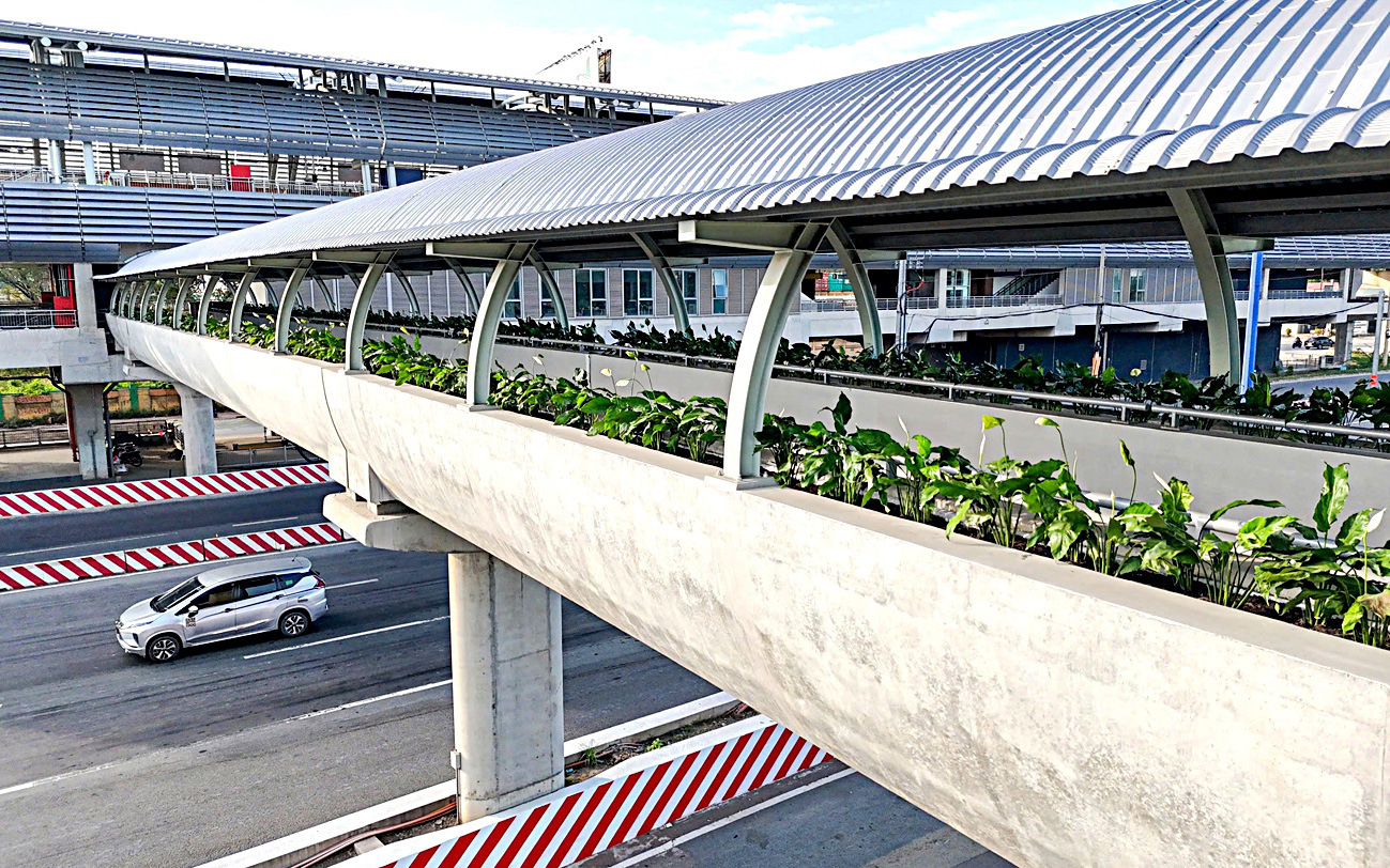 Ngắm diện mạo đặc biệt của 17 tuyến xe buýt điện kết nối trực tiếp ga metro số 1 - Ảnh 2.
