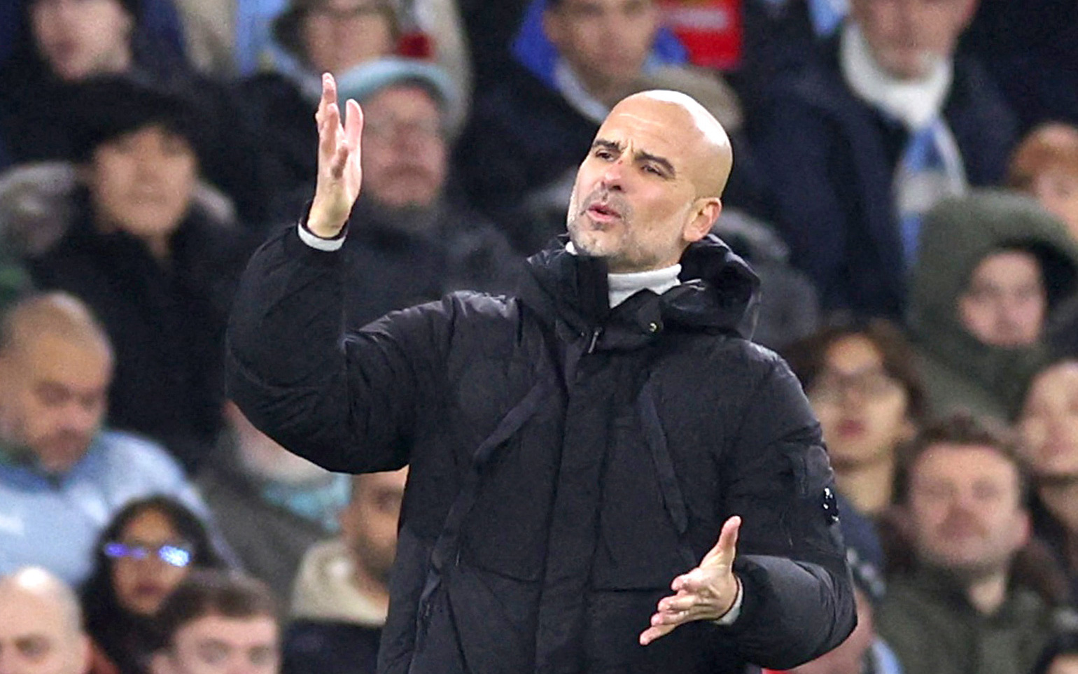 HLV Guardiola mất ngủ, dọa rời Man City bất cứ lúc nào - Ảnh 2.