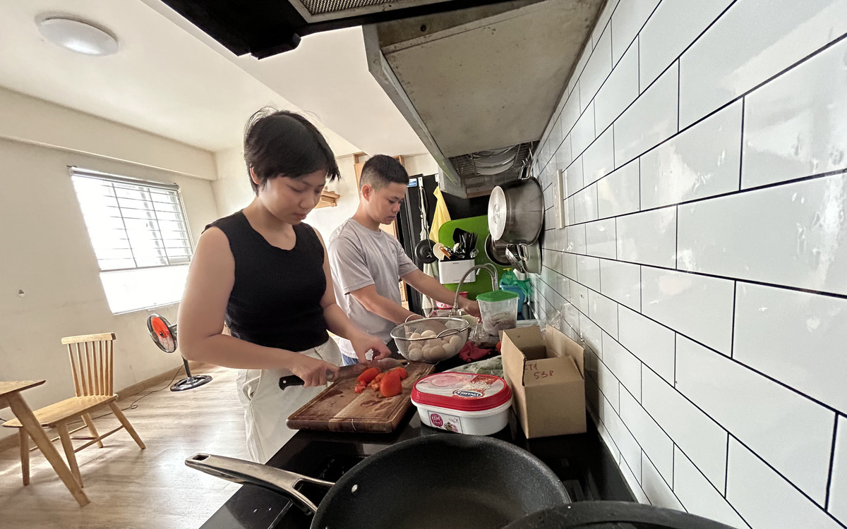 Giảm trừ gia cảnh theo lương tối thiểu vùng, mức nào phù hợp? - Ảnh 2.