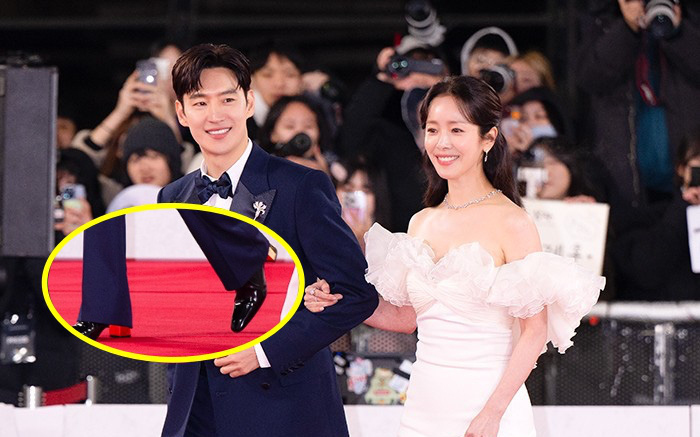 Lee Je Hoon lộ 'giao diện” siêu cấp đẹp trai trong phim mới - Ảnh 5.