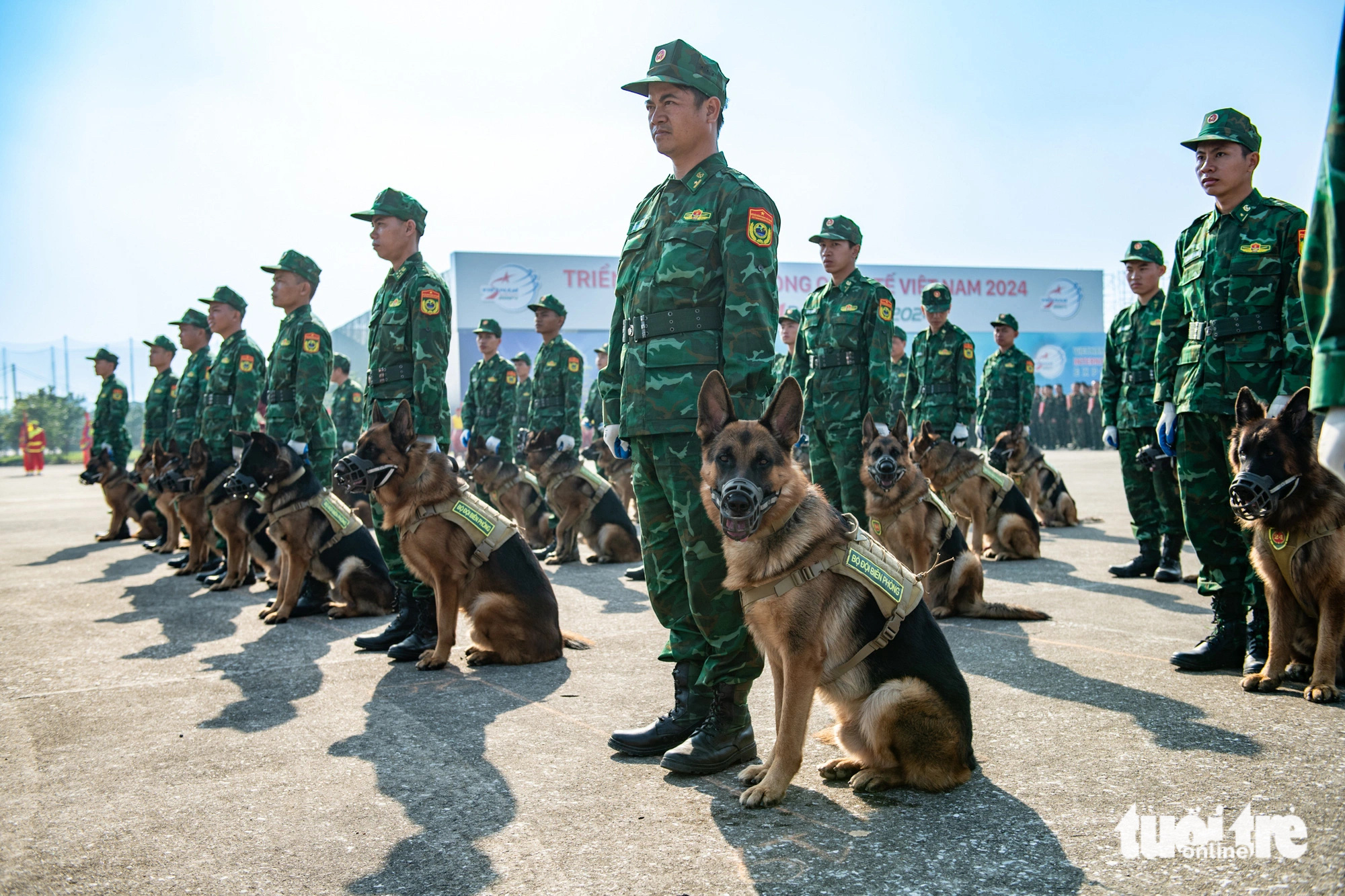 Đại tướng Phan Văn Giang: Nửa giờ bay cũng là bay trên thế giới chứ không riêng cho Việt Nam - Ảnh 3.