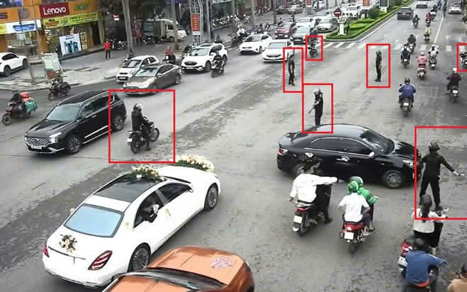 Vệ sĩ 'ngáo' quyền lực: Trách nhiệm các đơn vị cấp phép, đào tạo, quản lý ở đâu? - Ảnh 2.