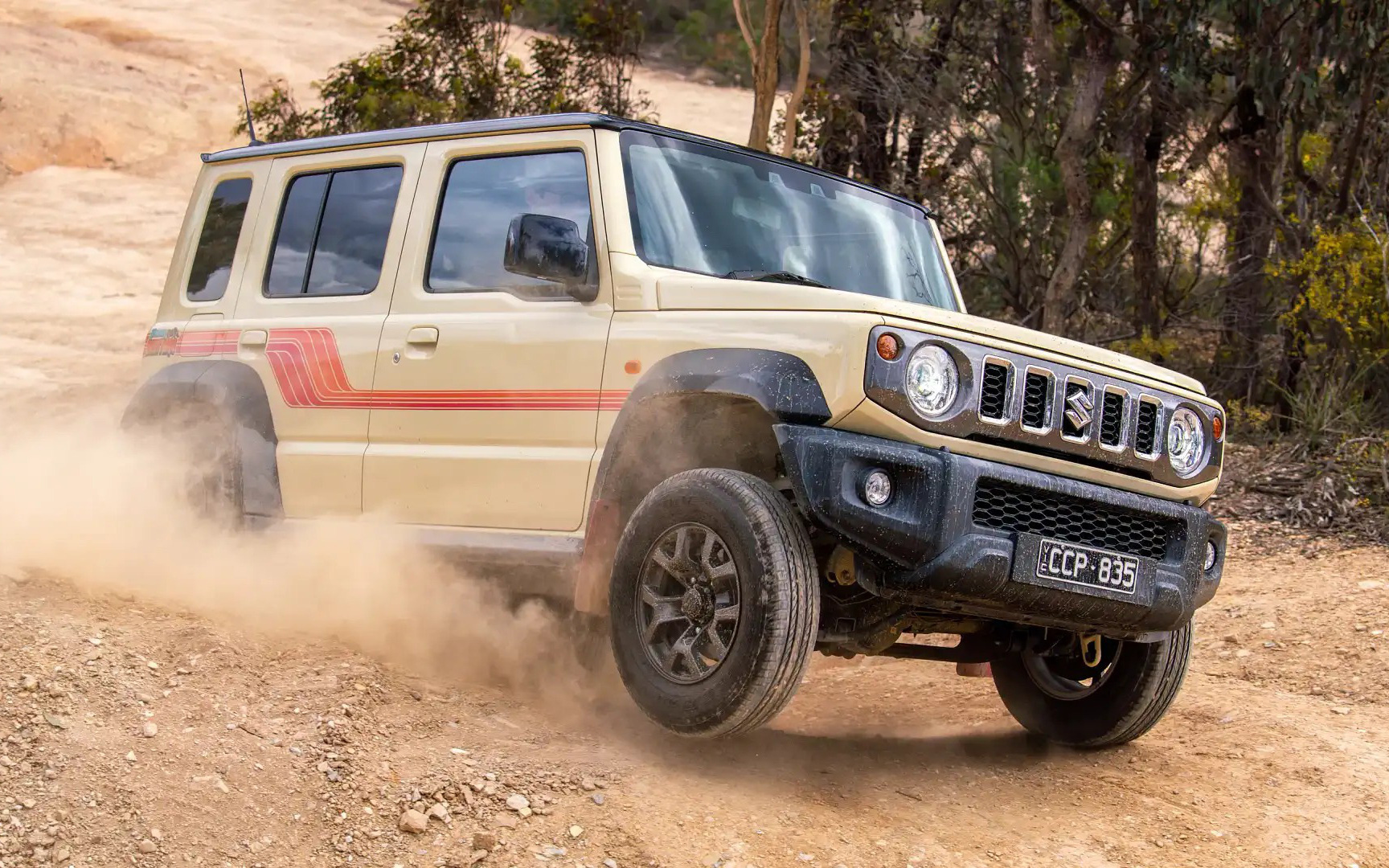 Suzuki Jimny có bản điện theo cách gây ngỡ ngàng: Không cabin, không tài xế - Ảnh 11.