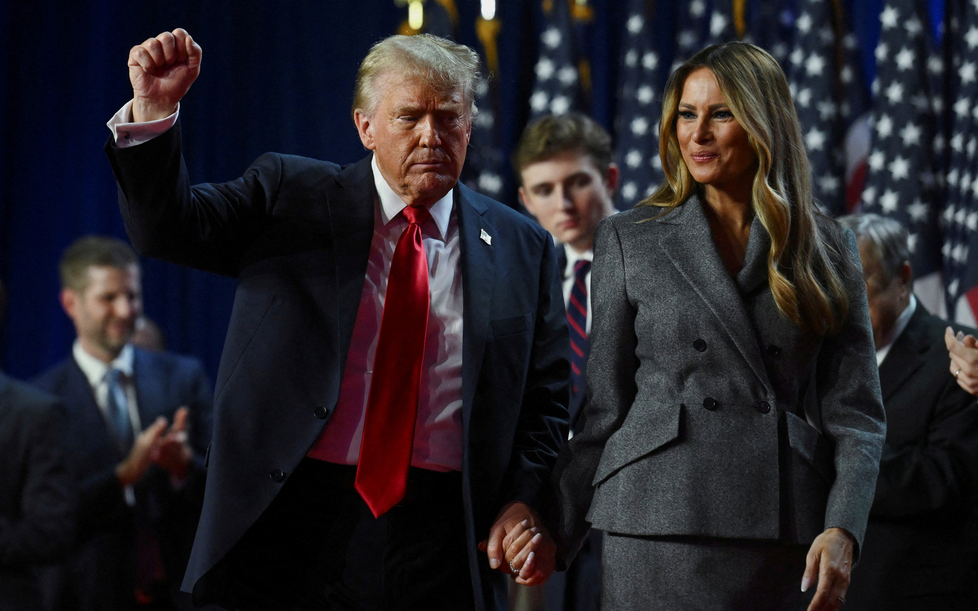 Truyền thông Mỹ đồng loạt xác nhận ông Trump đắc cử tổng thống - Ảnh 2.
