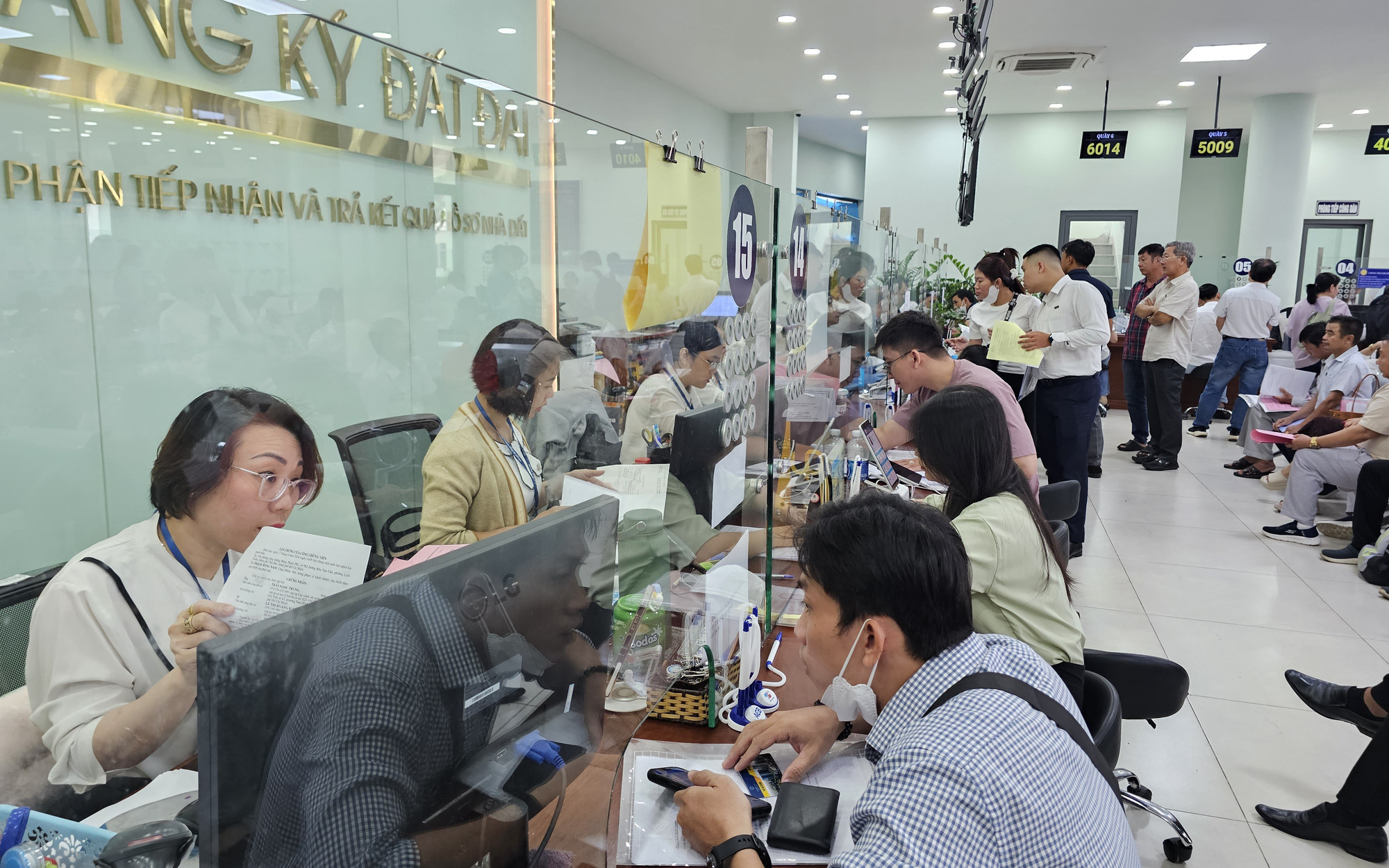 Vụ 'đẻ' thủ tục Kiểm tra hiện trạng nhà: Luật không quy định, phải sửa ngay - Ảnh 4.