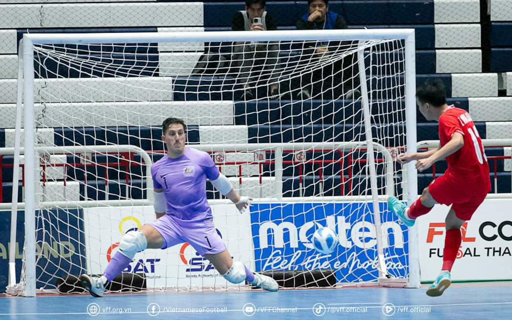 Đa Hải, Thịnh Phát tỏa sáng, tuyển futsal Việt Nam vào chung kết Đông Nam Á