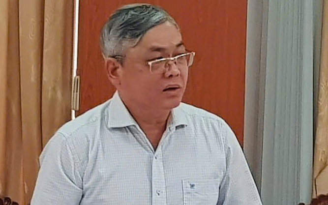 Dàn cựu lãnh đạo tỉnh An Giang 'mở đường' cho cát tặc ra sao? - Ảnh 2.