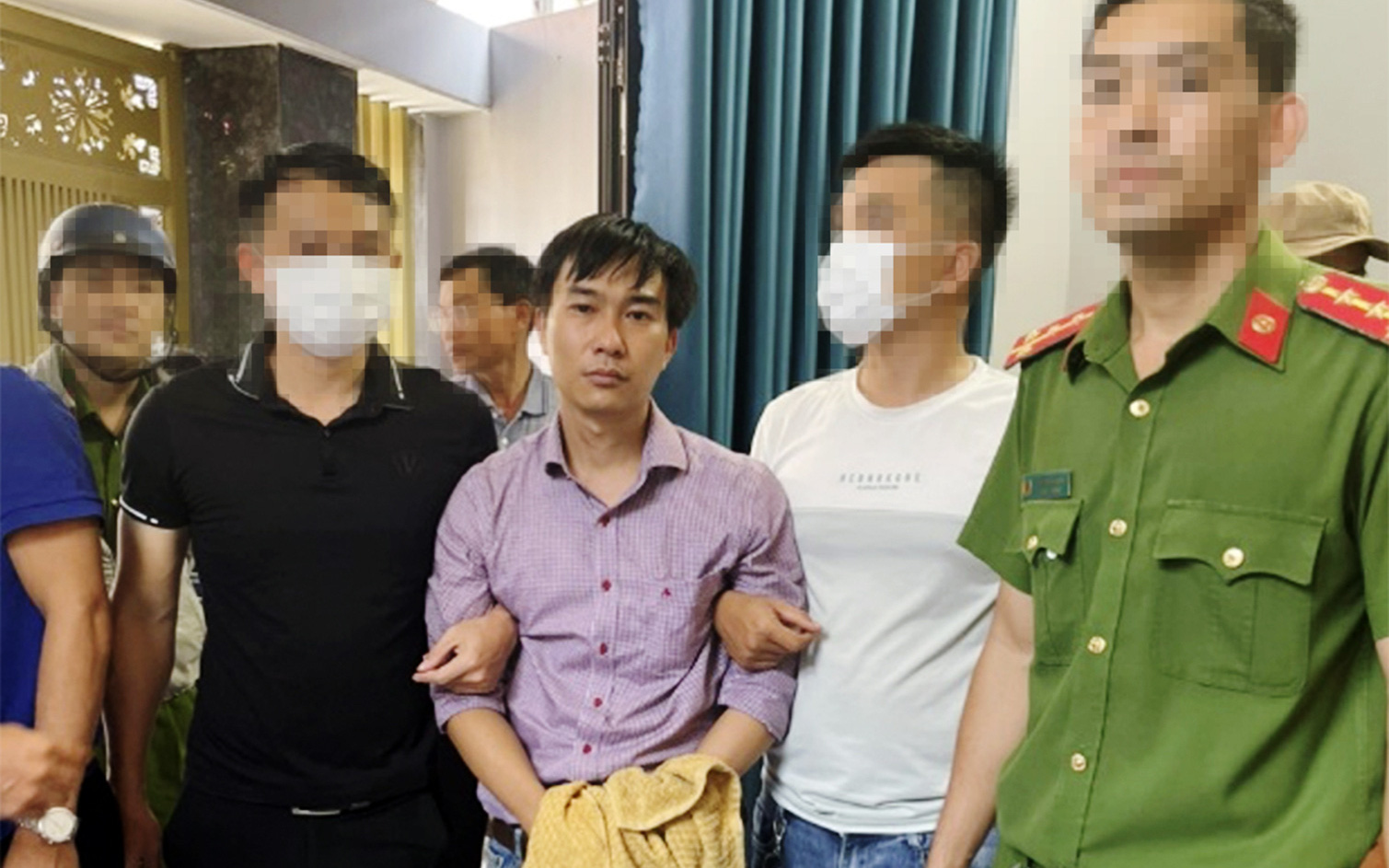 Cô gái nghi bị sát hại, cướp tài sản trong phòng trọ ở quận Gò vấp - Ảnh 2.