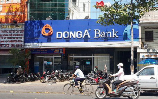 Tiếp tục chuyển giao bắt buộc ngân hàng yếu kém GPBank và DongA Bank - Ảnh 2.