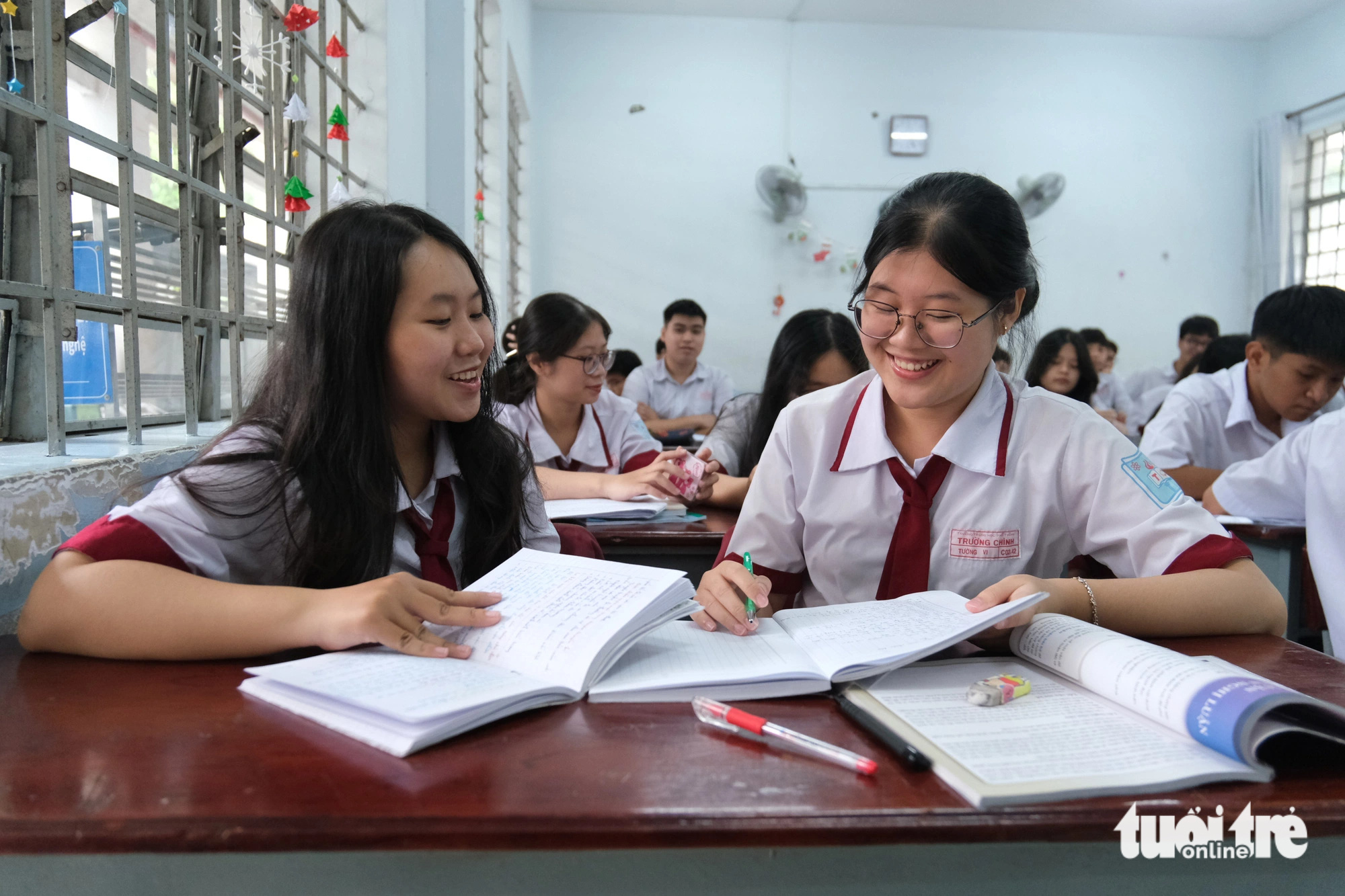 Có gì trong giờ ra chơi ở trường học 'không điện thoại'? - Ảnh 10.